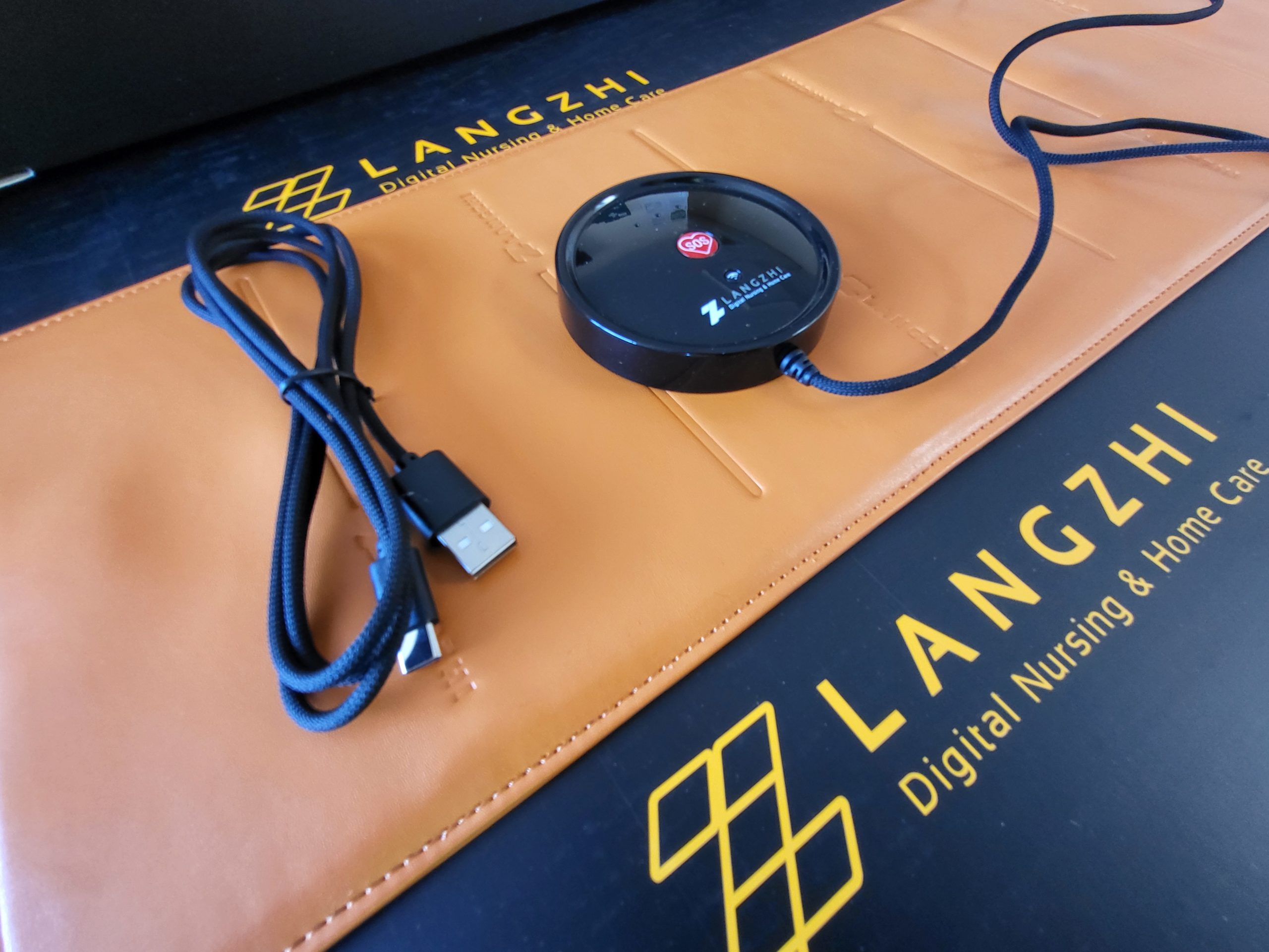 Langzhi Digital Care Pad with Accessories